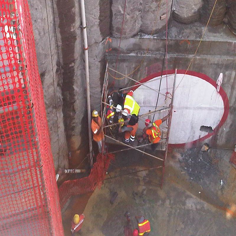Corte circular de concreto en el proyecto Saneamiento de la Bahía